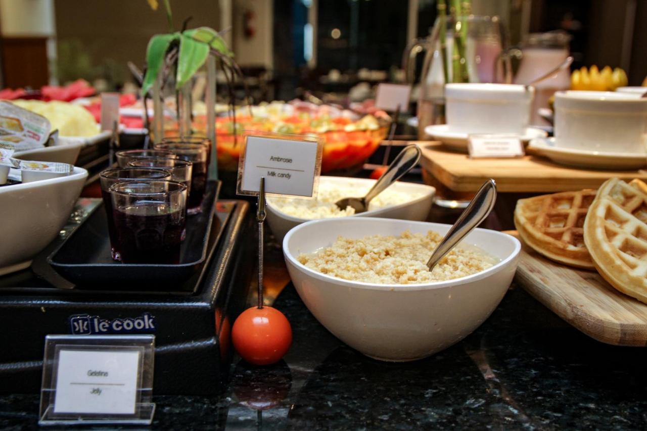 Bristol Centro Civico Curitiba Hotel Ngoại thất bức ảnh