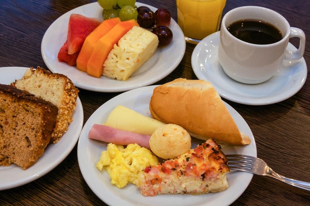 Bristol Centro Civico Curitiba Hotel Ngoại thất bức ảnh
