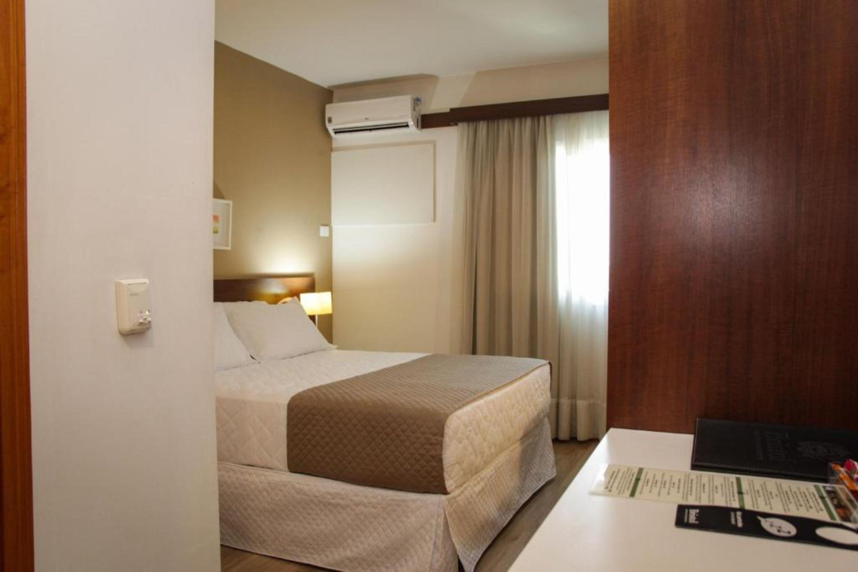 Bristol Centro Civico Curitiba Hotel Ngoại thất bức ảnh